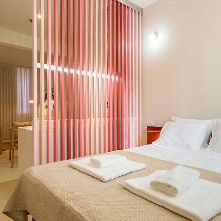Princess Building W/Pool By Lovelystay Vila Real de Santo António Екстериор снимка