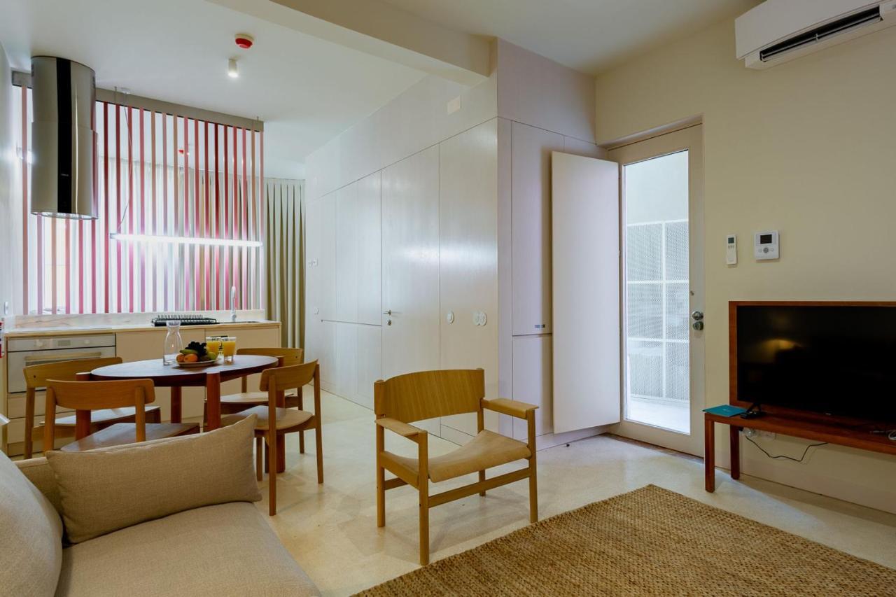 Princess Building W/Pool By Lovelystay Vila Real de Santo António Екстериор снимка