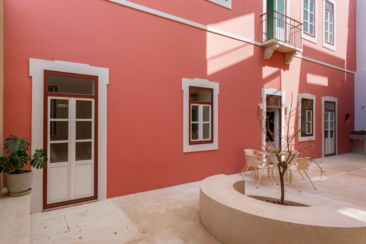 Princess Building W/Pool By Lovelystay Vila Real de Santo António Екстериор снимка