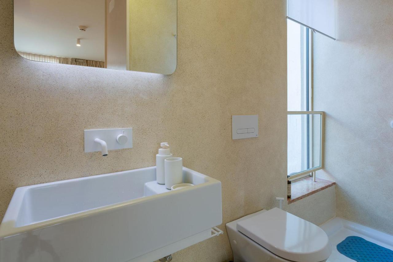 Princess Building W/Pool By Lovelystay Vila Real de Santo António Екстериор снимка