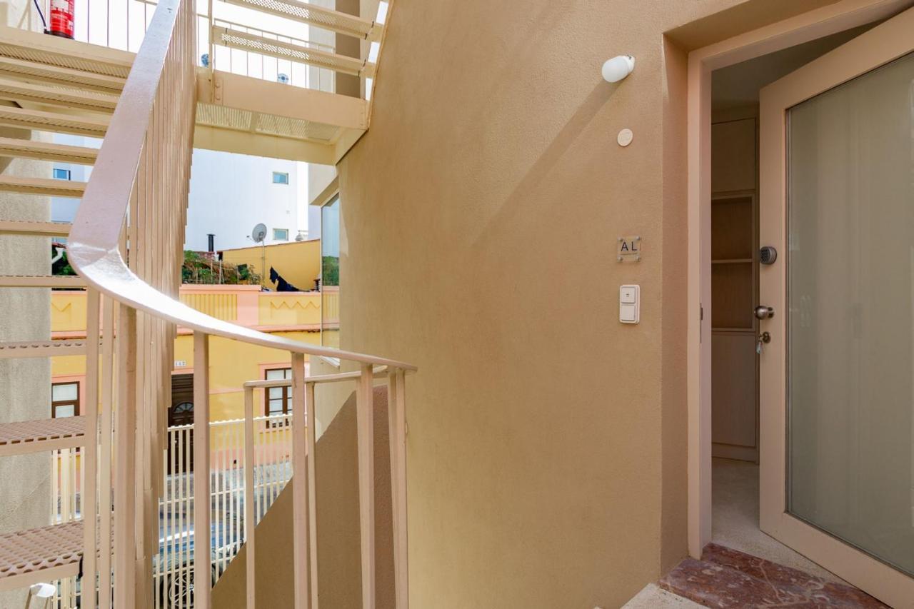 Princess Building W/Pool By Lovelystay Vila Real de Santo António Екстериор снимка